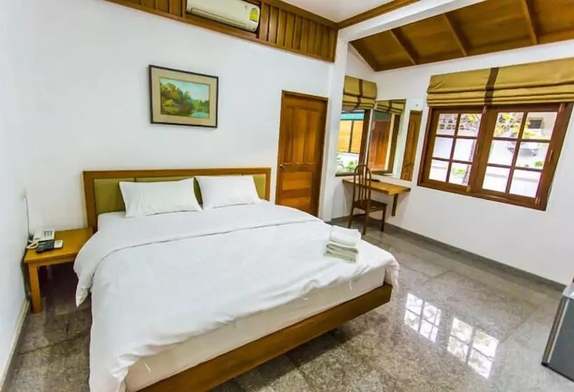 Fotos del hotel Tree Home Plus Home Stay:  22