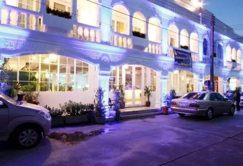 Fotos del hotel Baan Phuanda Phuket:  8
