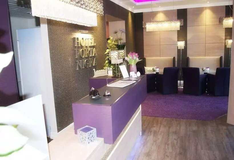 Fotos del hotel Porta Nigra:  3