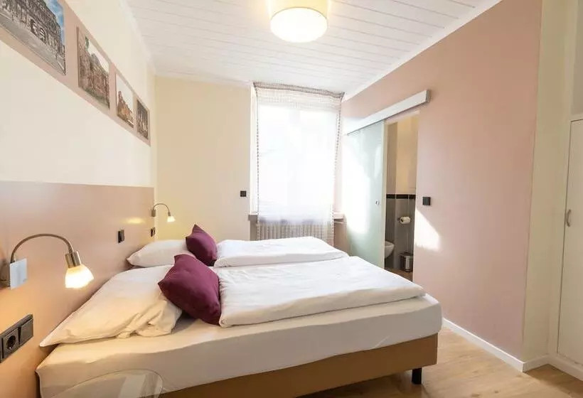 Fotos del hotel Porta Nigra:  2