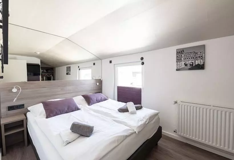 Fotos del hotel Porta Nigra:  22