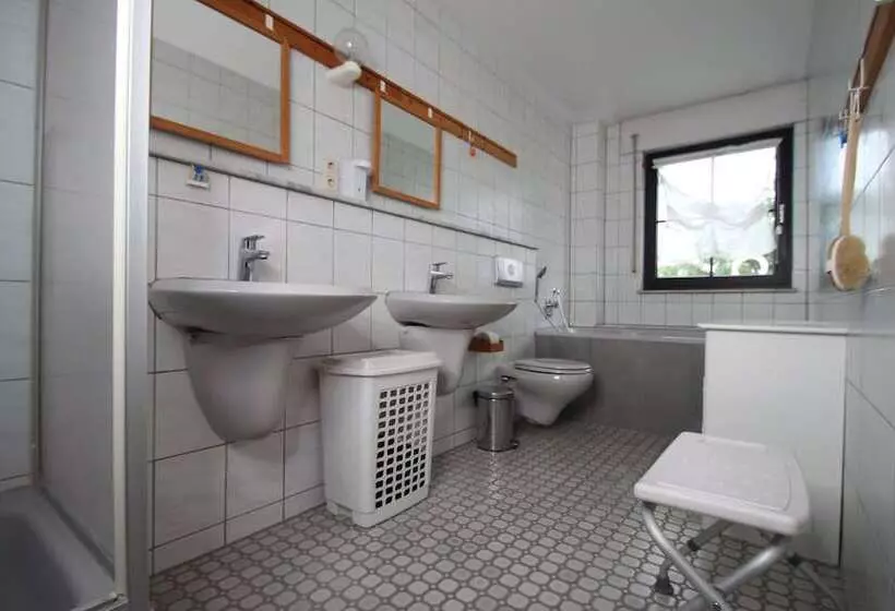 Fotos del hotel B&b Am See  Privatzimmer:  13