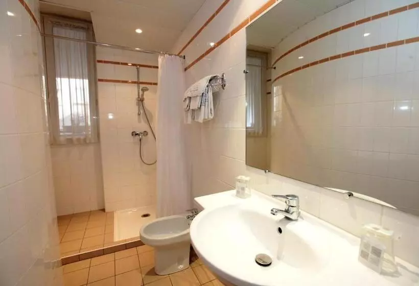 Fotos del hotel Hôtel Florida:  6
