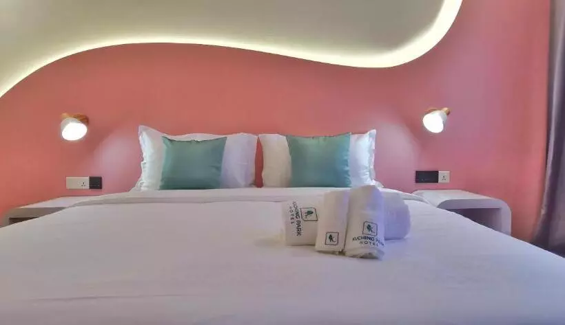 Fotos del hotel Kuching Park:  9