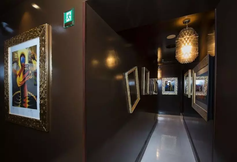Fotos del hotel Torre Argentina Relais - Residenze Di Charme:  16