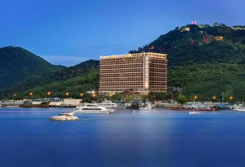 Grand Metropark Bay  Sanya
