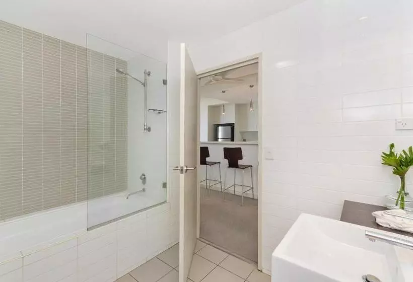 Fotos del hotel Direct S  Dalgety Apartments:  13