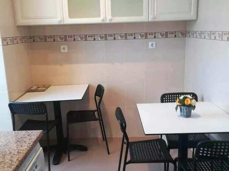 Fotos del hotel Lisbon Terrace Suites Large Groups Apartment:  5