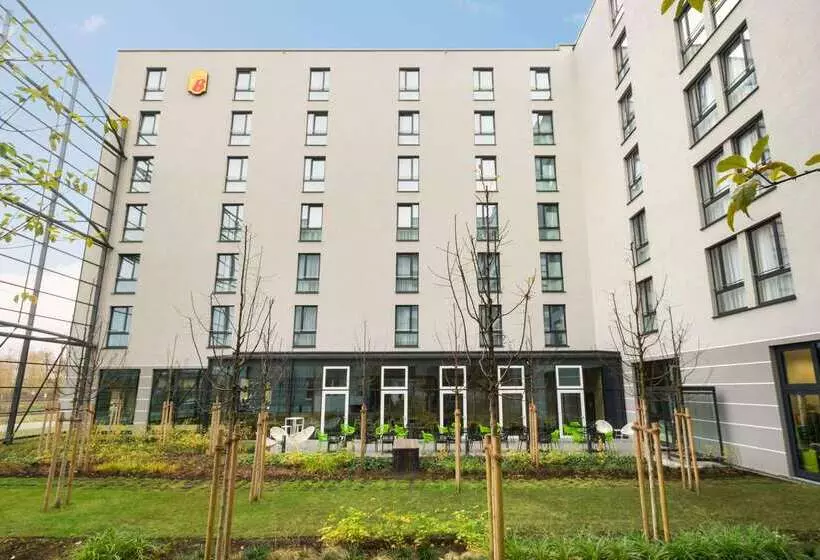 Fotos del hotel Super 8 By Wyndham Munich City West:  15
