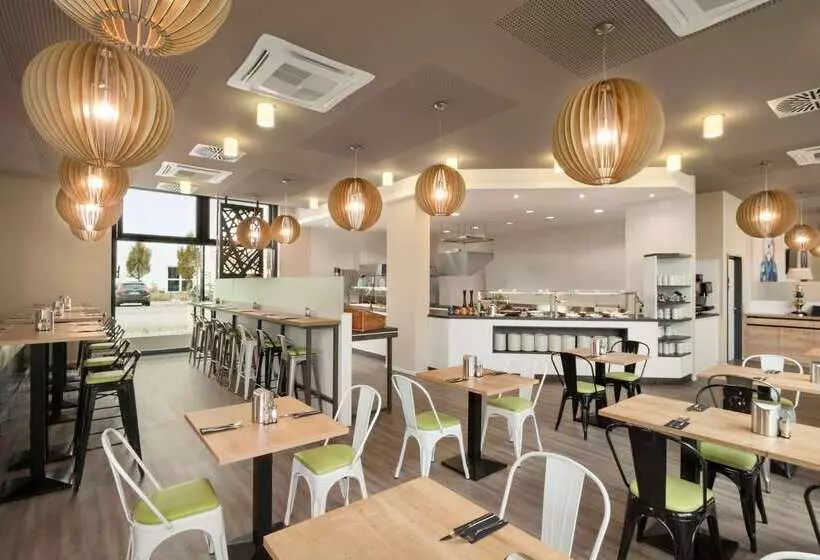 Fotos del hotel Super 8 By Wyndham Munich City West:  25