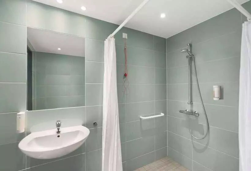 Fotos del hotel Super 8 By Wyndham Munich City West:  14