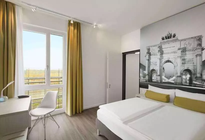 Super 8 By Wyndham Munich City West