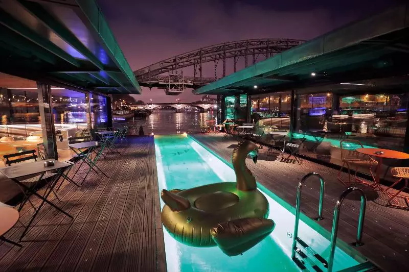 Fotos del hotel Off Paris Seine:  18