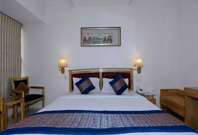 Fotos del hotel Treebo Sam Hotels:  18