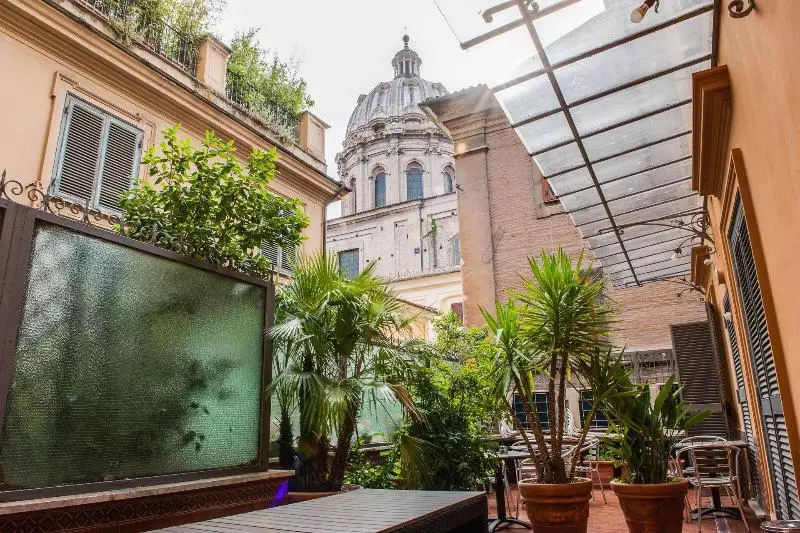 Fotos del hotel Lh Royal Suites Terrace:  5