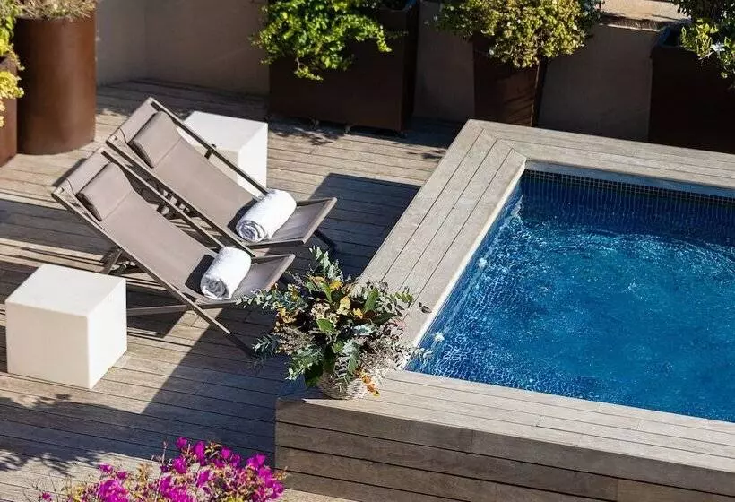 Fotos del hotel Duquesa Suites Barcelona:  3