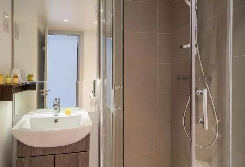 Fotos del hotel Pelican London Hotel And Residence:  16