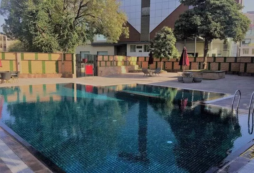 Fotos del hotel The Fern Residency Udaipur:  2
