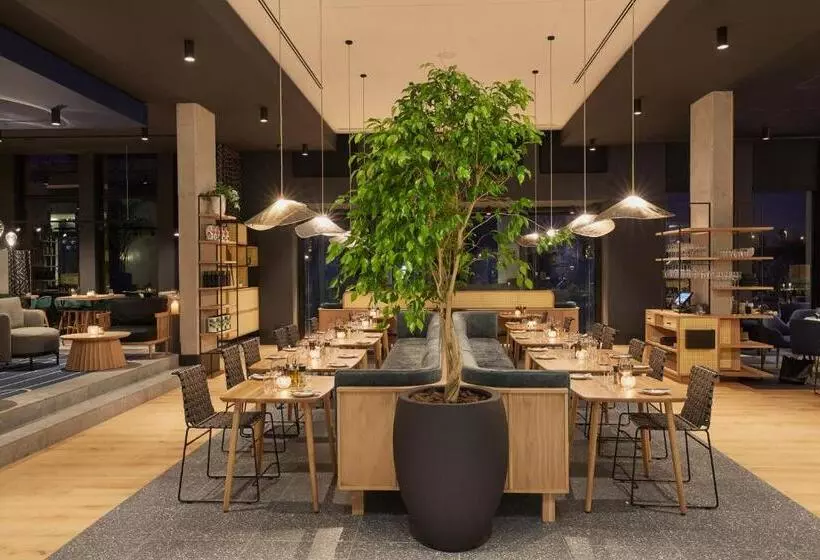 Fotos del hotel Century City  Urban Square:  18