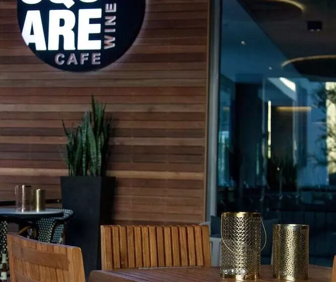 Fotos del hotel Century City  Urban Square:  5