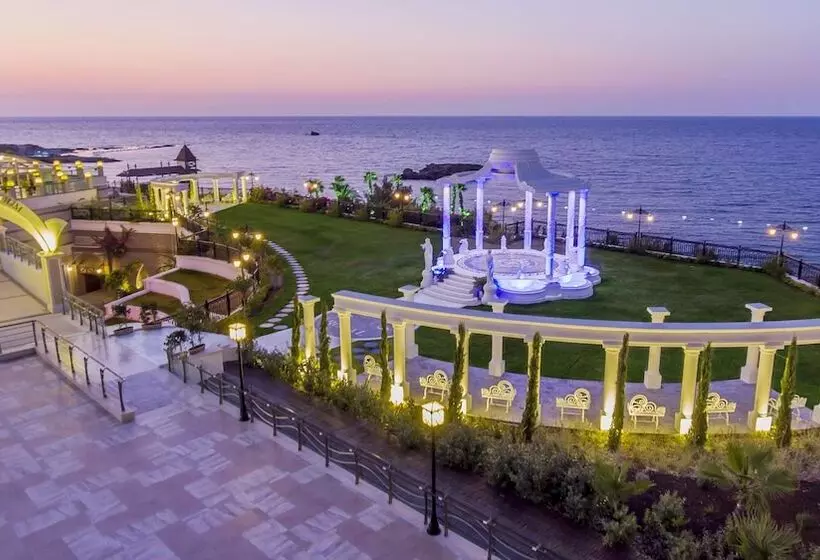 Fotos del hotel Merit Royal Premium Hotel  All Inclusive:  14