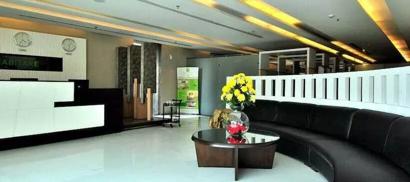 Fotos del hotel The Habitare Gurgaon:  11