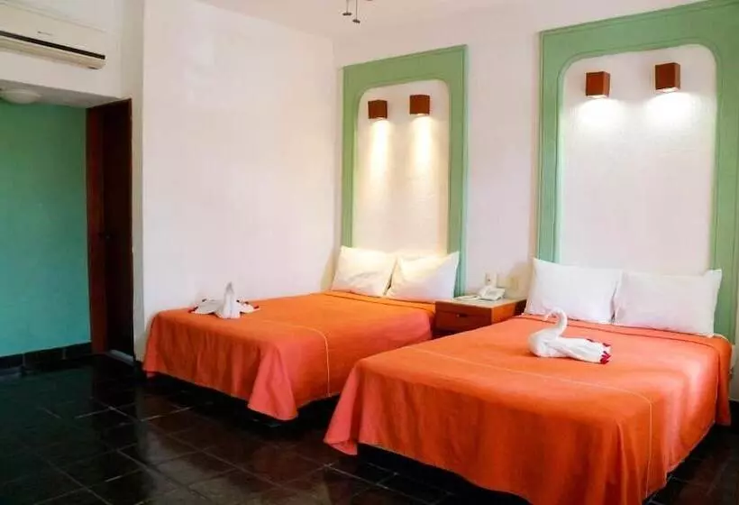 Fotos del hotel Careyes Puerto Escondido:  11