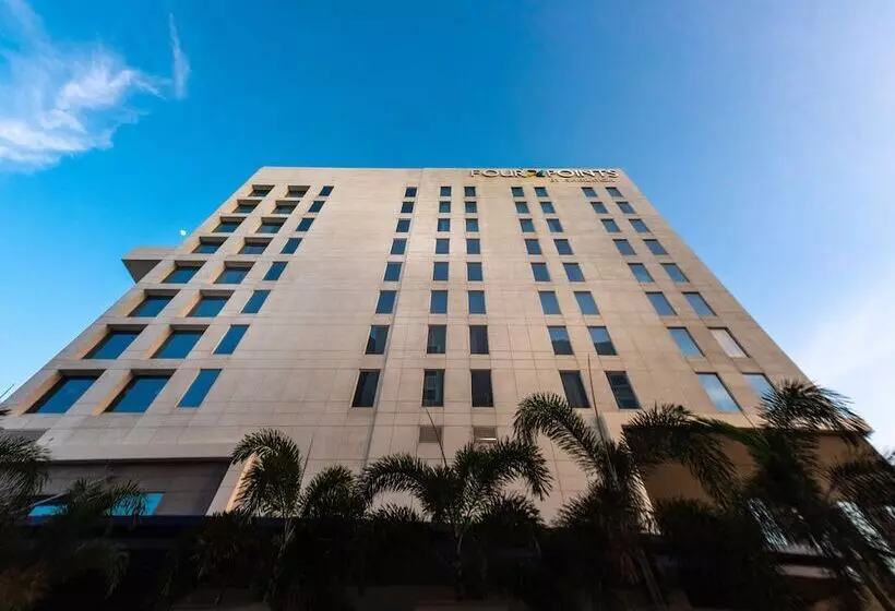 Fotos del hotel Four Points By Sheraton Chennai Omr:  12