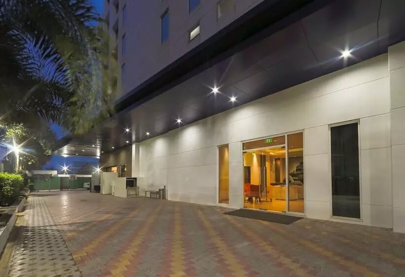 Fotos del hotel Four Points By Sheraton Chennai Omr:  5
