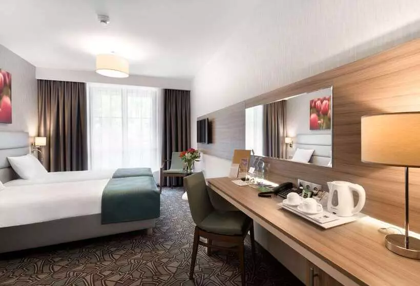 Fotos del hotel Golden Tulip Krakow Kazimierz:  2