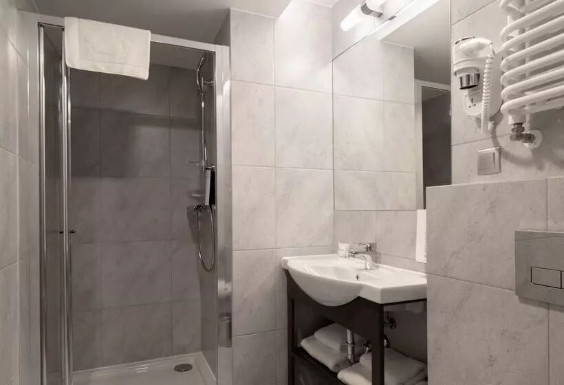 Fotos del hotel Golden Tulip Krakow Kazimierz:  50