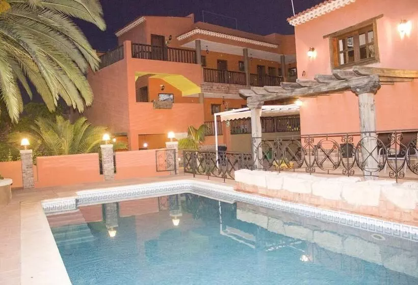 Fotos del hotel Volcano Beach:  17