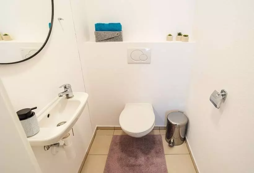 Fotos del hotel Keybox Checkin Apartments By Ambiente:  22