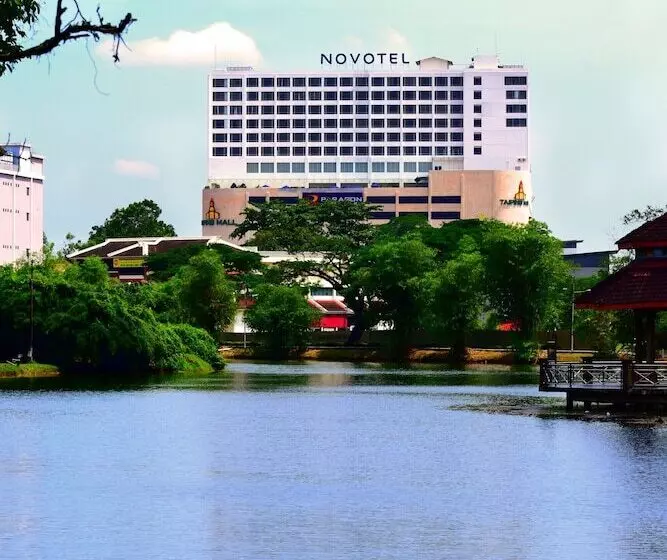 Fotos del hotel Novotel Taiping Perak:  2