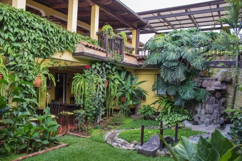 Fotos del hotel Las Camelias Inn By Ahs:  9