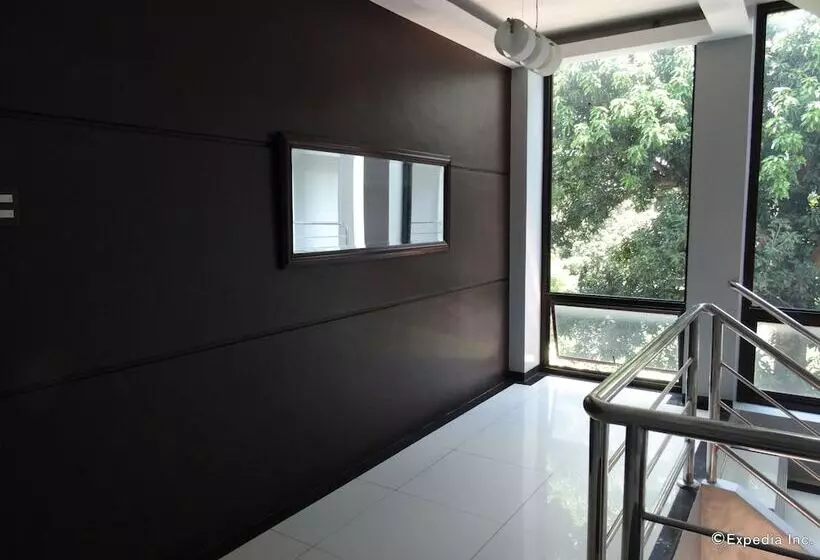 Fotos del hotel The Peridot Suites:  12