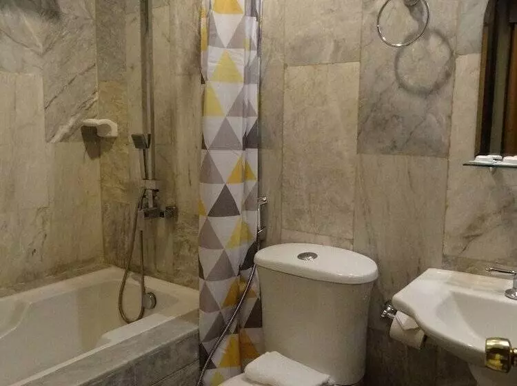 Fotos del hotel The Peridot Suites:  21