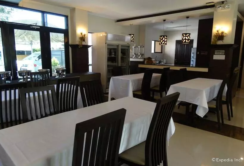 Fotos del hotel The Peridot Suites:  4