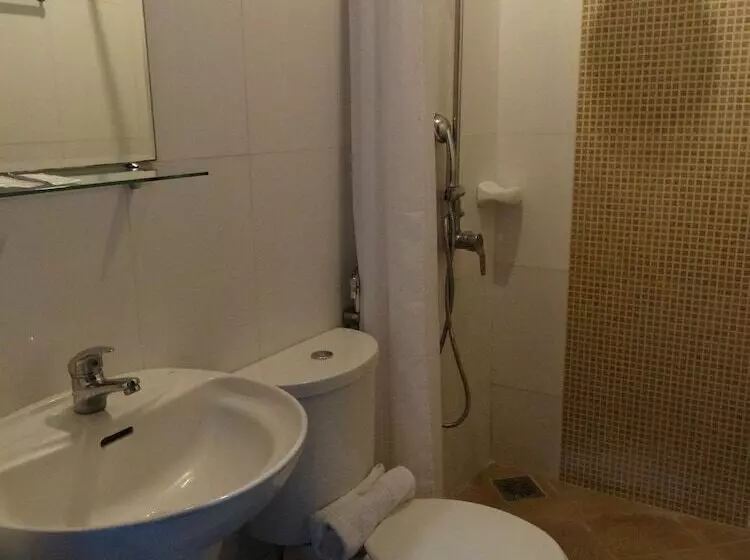 Fotos del hotel The Peridot Suites:  19
