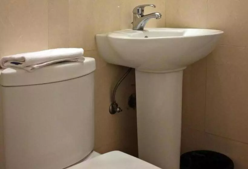 Fotos del hotel The Peridot Suites:  23