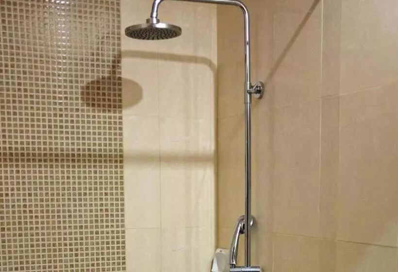 Fotos del hotel The Peridot Suites:  24