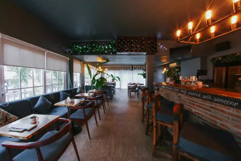 Fotos del hotel White Boutique  And Residences:  6