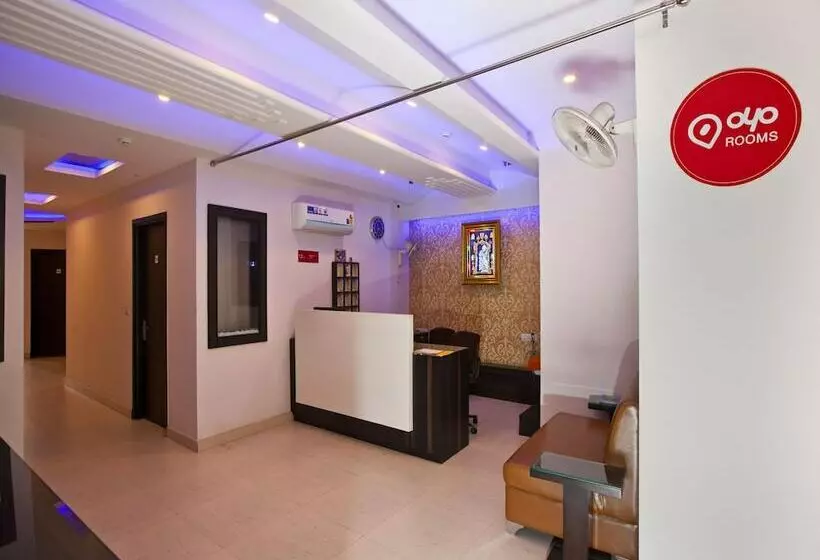 Fotos del hotel Oyo Rooms Paschim Vihar:  2