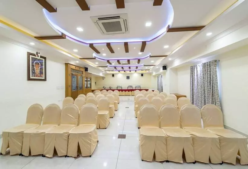 Fotos del hotel Treebo Trend Akshaya Lalbagh Inn:  3