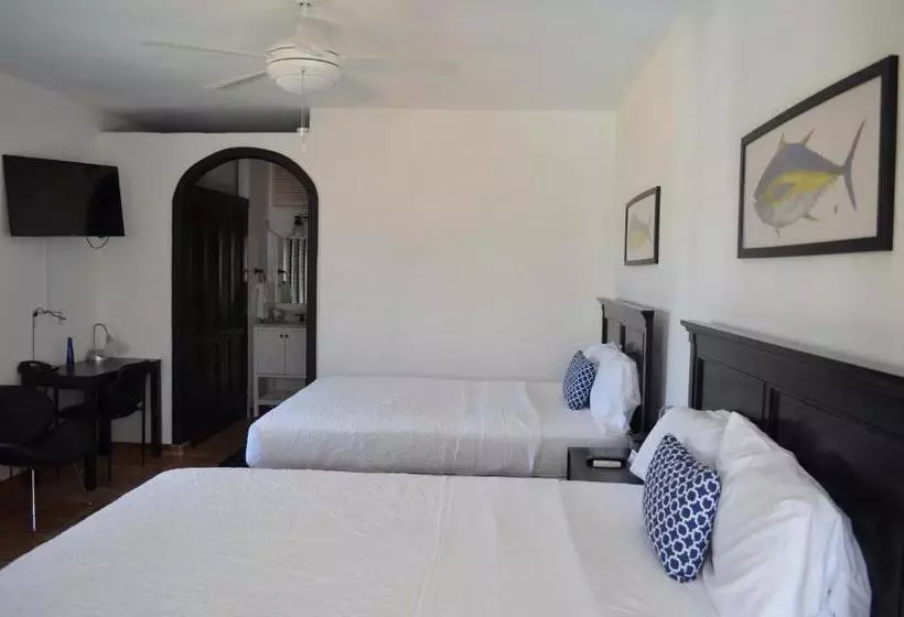 Fotos del hotel La Marina Inn:  3