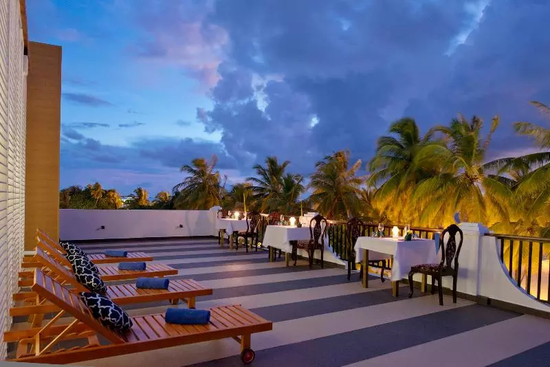 Fotos del hotel Crystal Sands Villa:  8