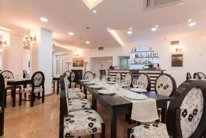 Fotos del hotel Athos R.m.t:  11
