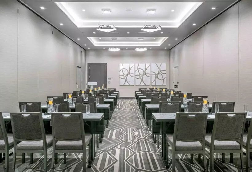Fotos del hotel Homewood Suites By Hilton Boston Logan Airport Chelsea:  14