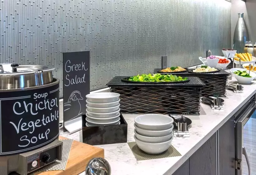 Fotos del hotel Homewood Suites By Hilton Boston Logan Airport Chelsea:  7