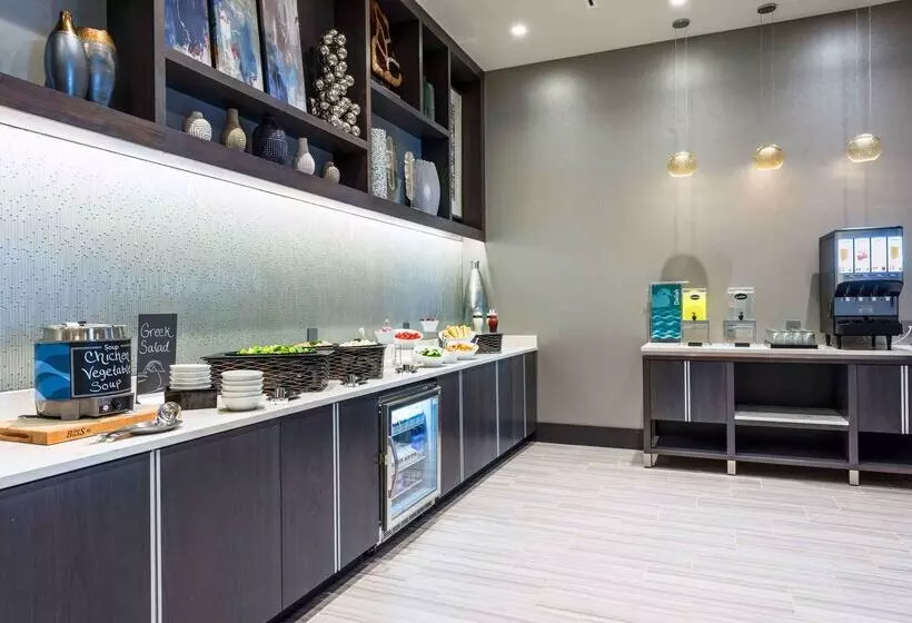 Fotos del hotel Homewood Suites By Hilton Boston Logan Airport Chelsea:  8